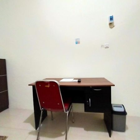 Homestay Danesti Syariah Near Bandara Sultan Hasanuddin Makassar Extérieur photo