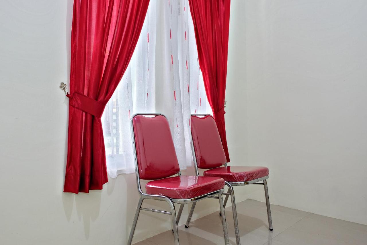 Homestay Danesti Syariah Near Bandara Sultan Hasanuddin Makassar Extérieur photo